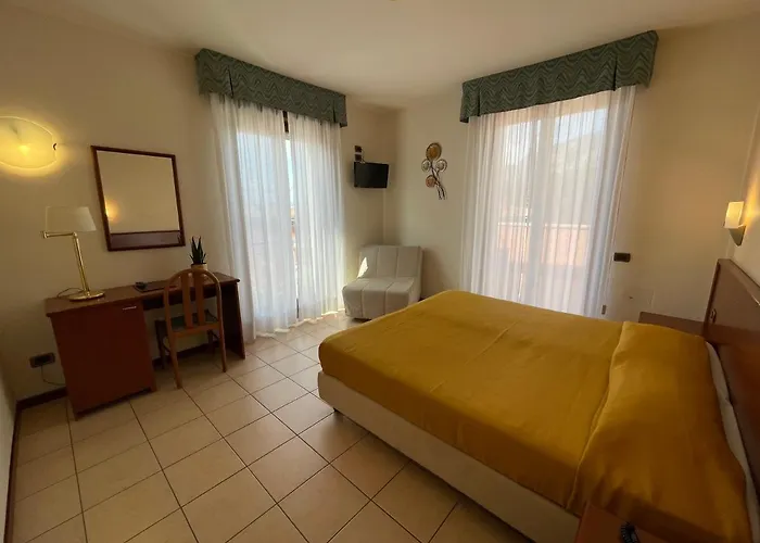 Hotel Virginia 2*