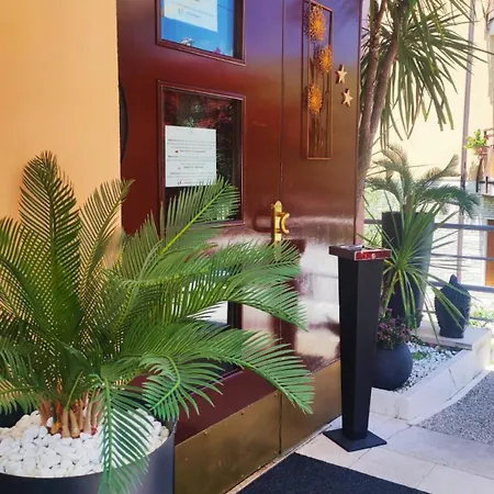 Virginia Hotel